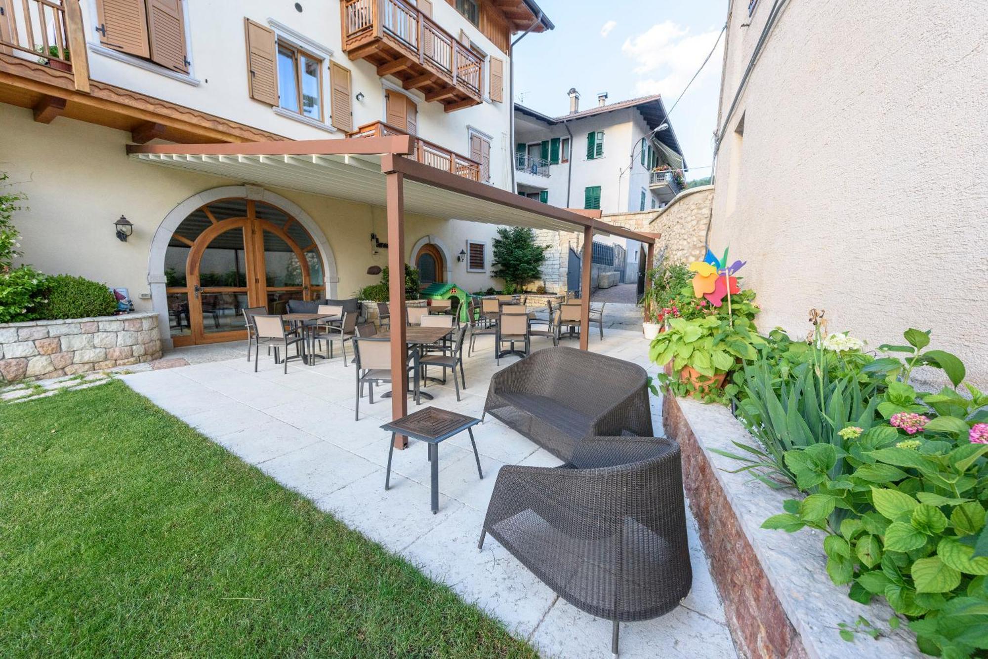 Taio Agritur La Pieveヴィラ エクステリア 写真